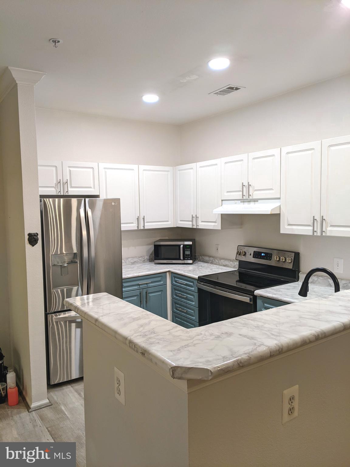 3009 NICOSH CIRCLE 4303