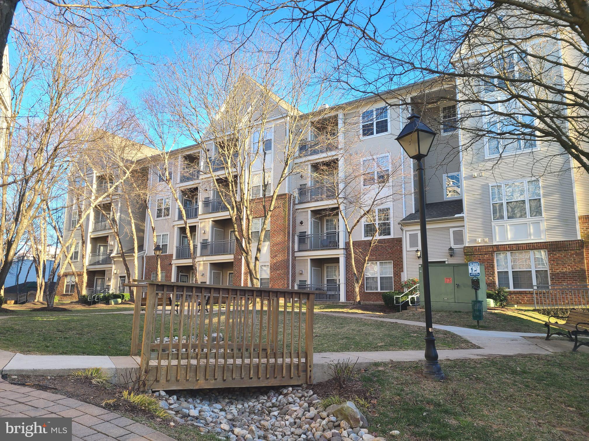 3009 NICOSH CIRCLE 4303