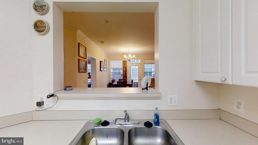 2700 BELLFOREST COURT 304