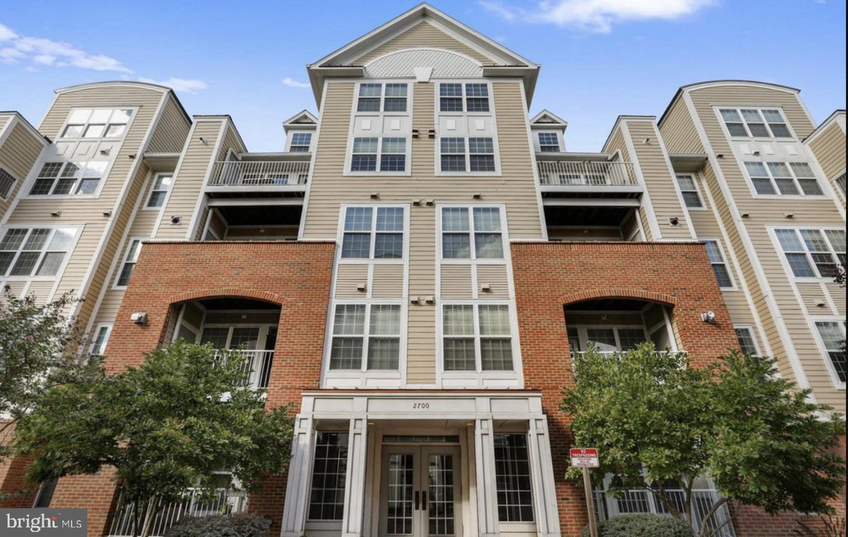 2700 BELLFOREST COURT 304