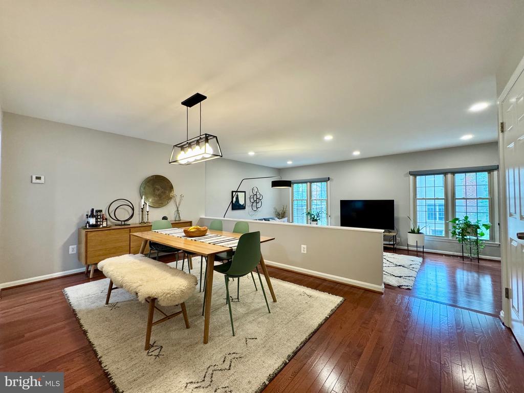 2718 SHAWN LEIGH DRIVE
