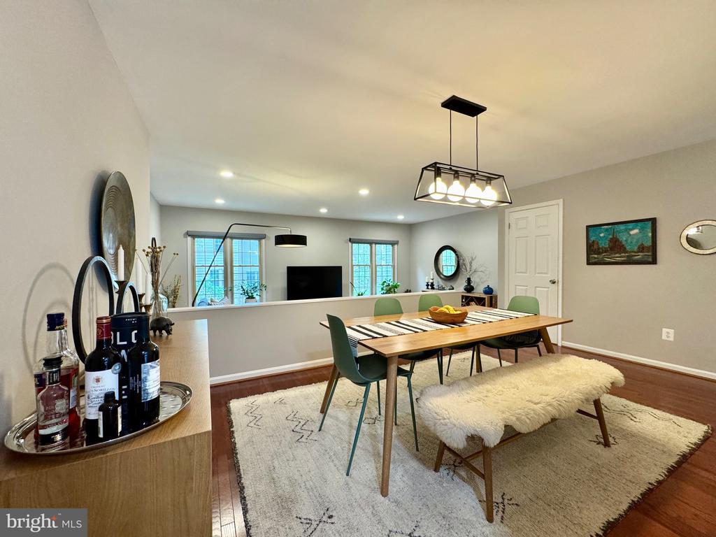 2718 SHAWN LEIGH DRIVE