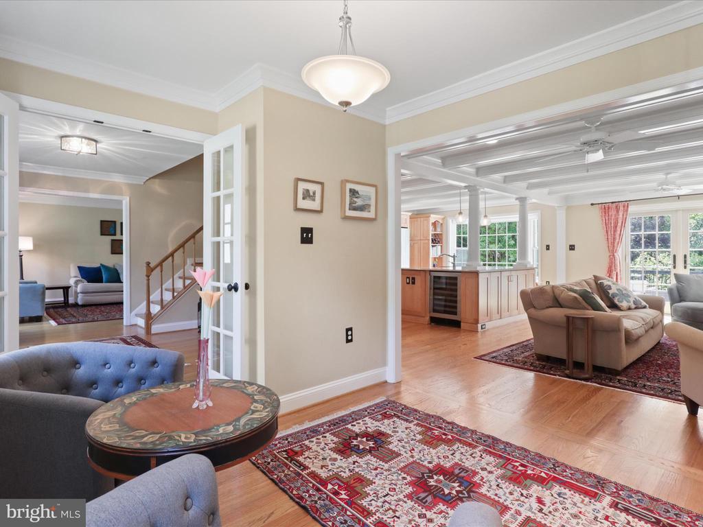 4661 BRADDOCK GREEN COURT