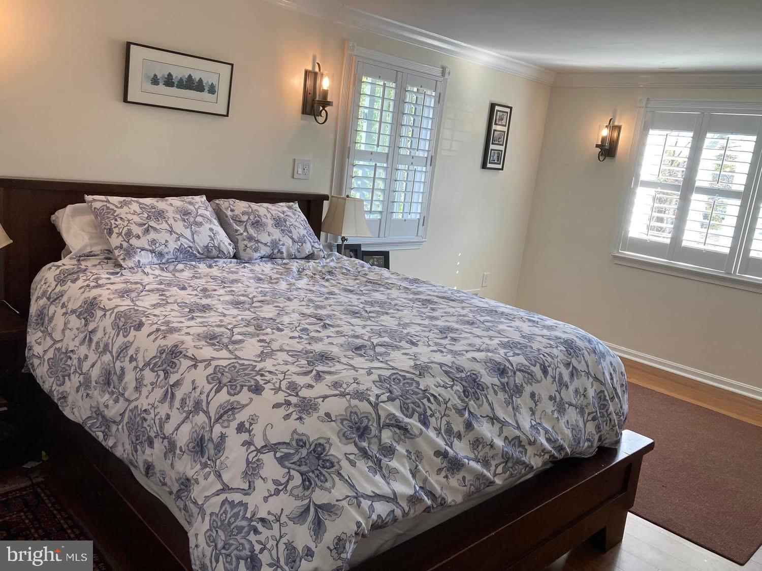 6511 CAPE COURT