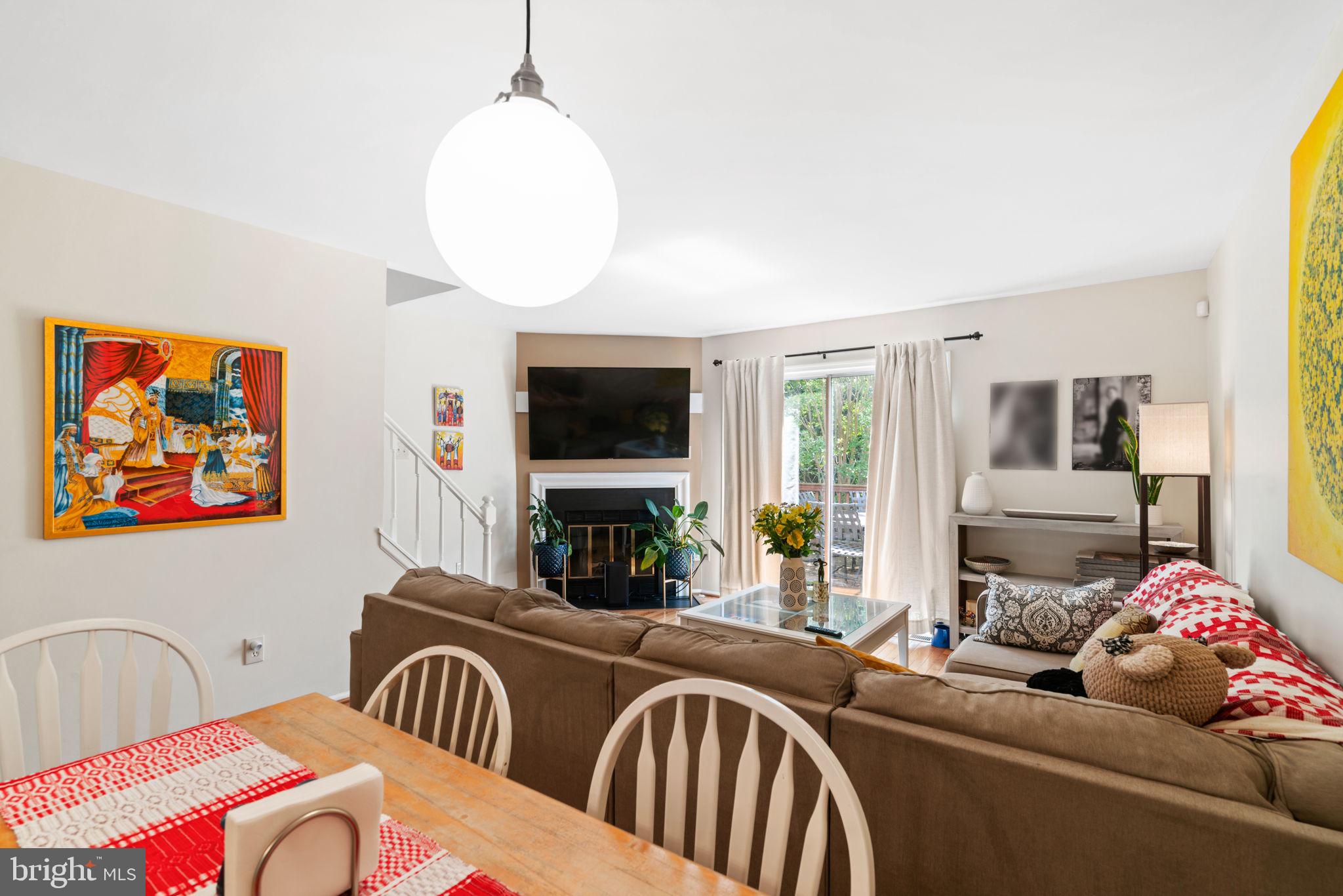 6996 OLD BRENTFORD ROAD