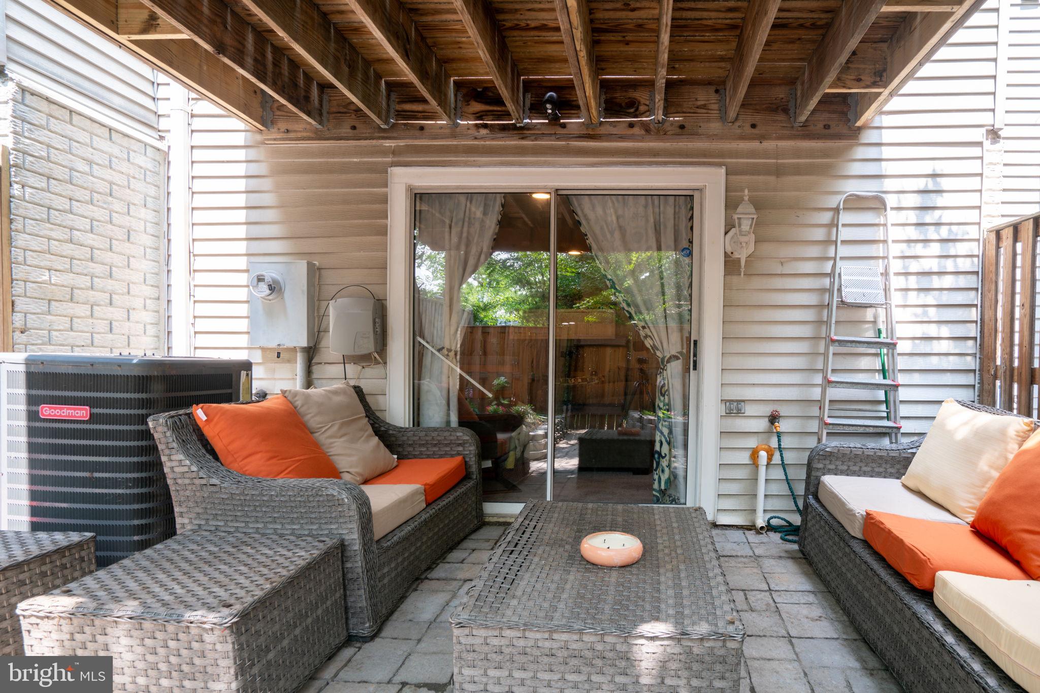 6996 OLD BRENTFORD ROAD