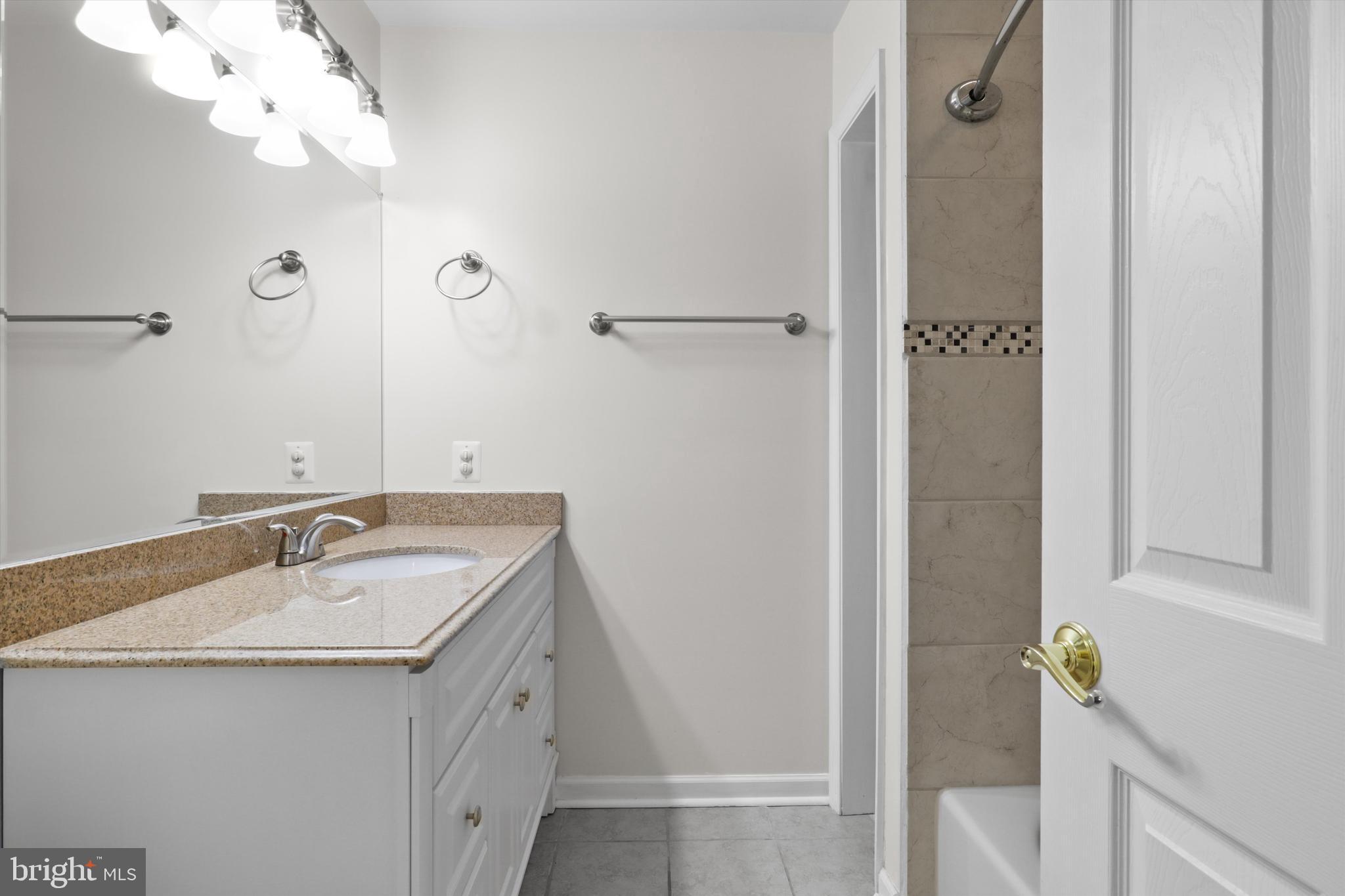 11343 GUNSTON ROAD WAY