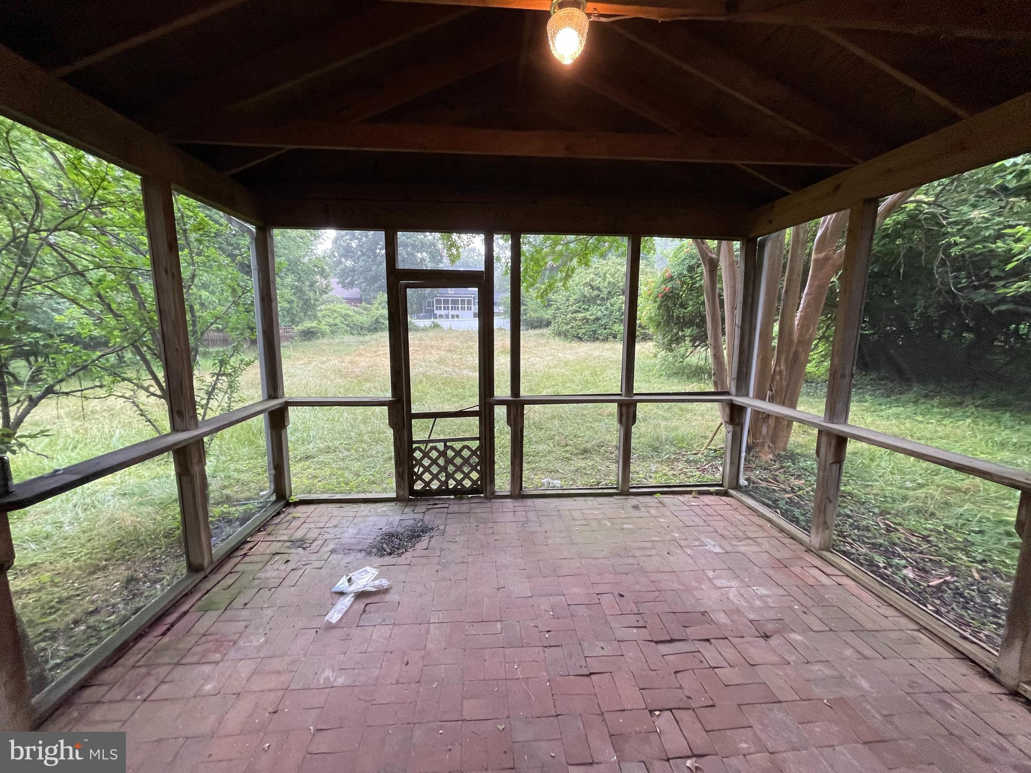 7908 RAILROAD STREET