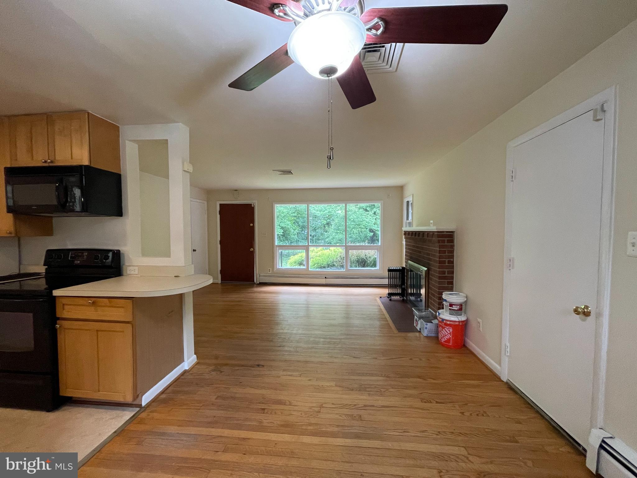 7908 RAILROAD STREET