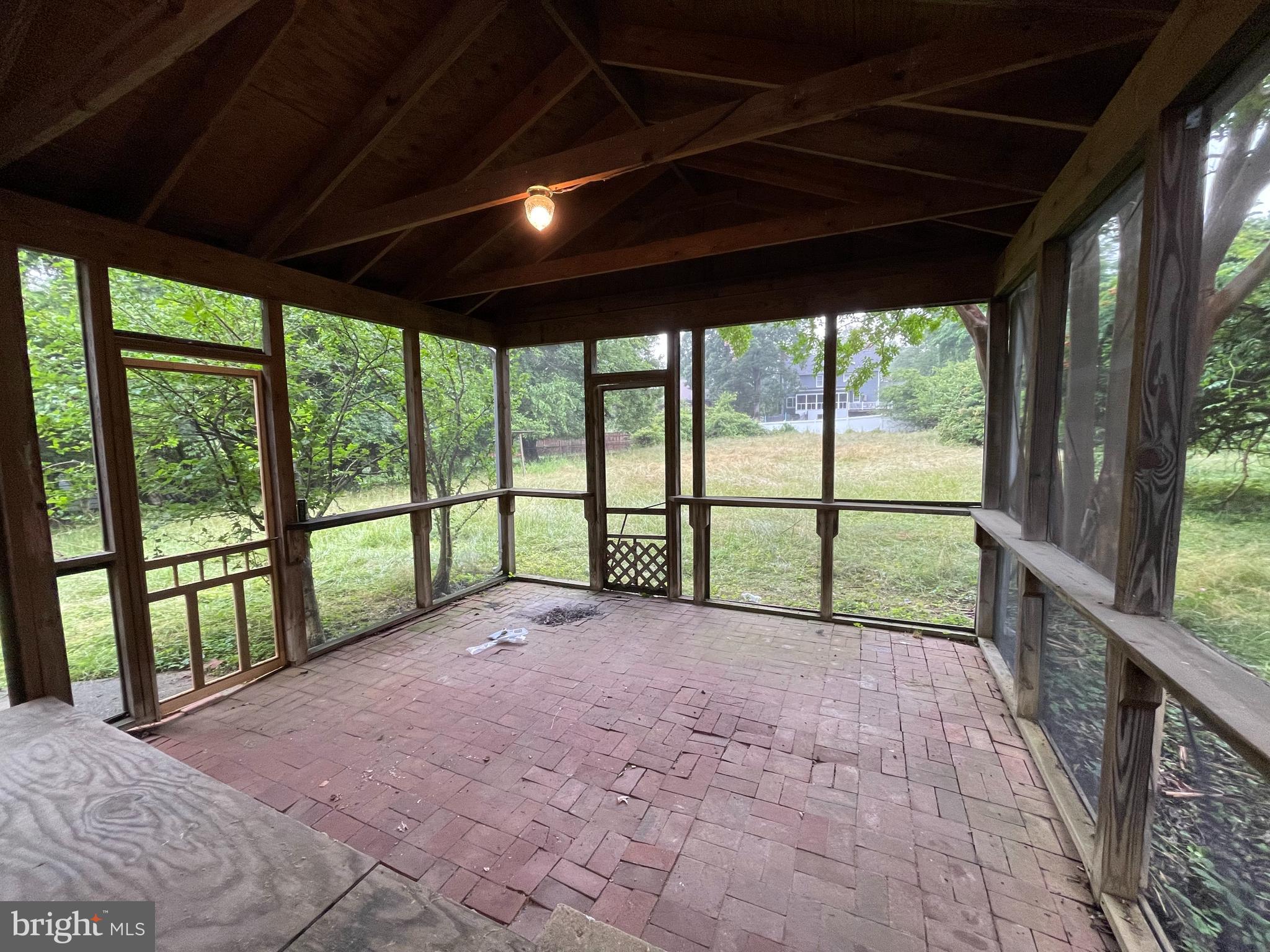 7908 RAILROAD STREET