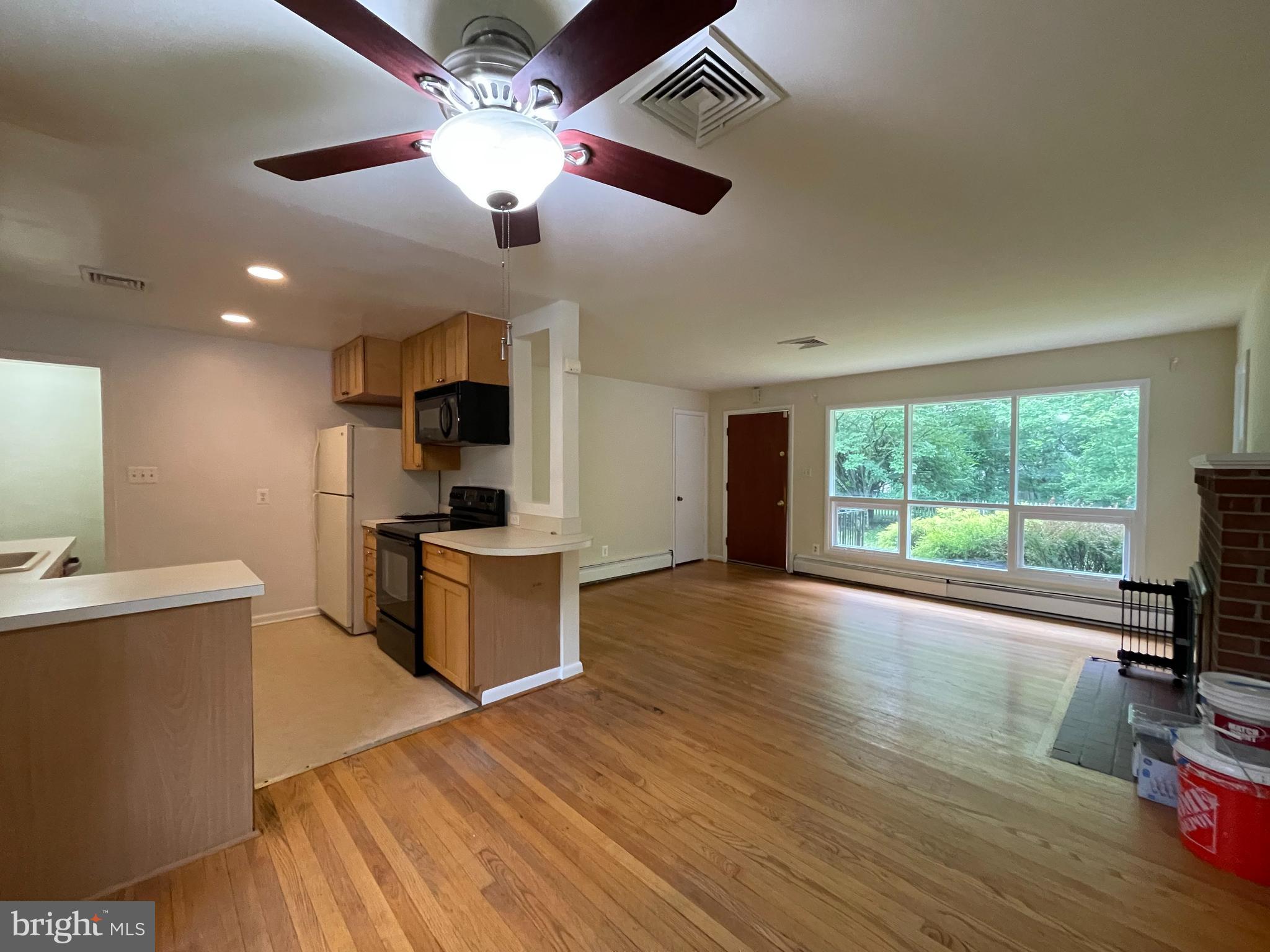 7908 RAILROAD STREET