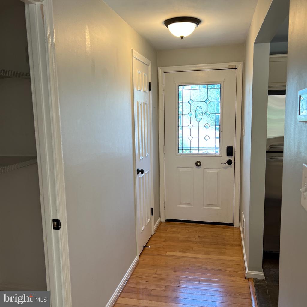 6215 COOL VALLEY COURT