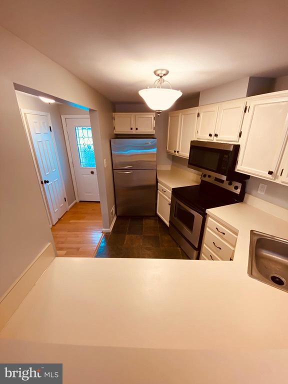 6215 COOL VALLEY COURT