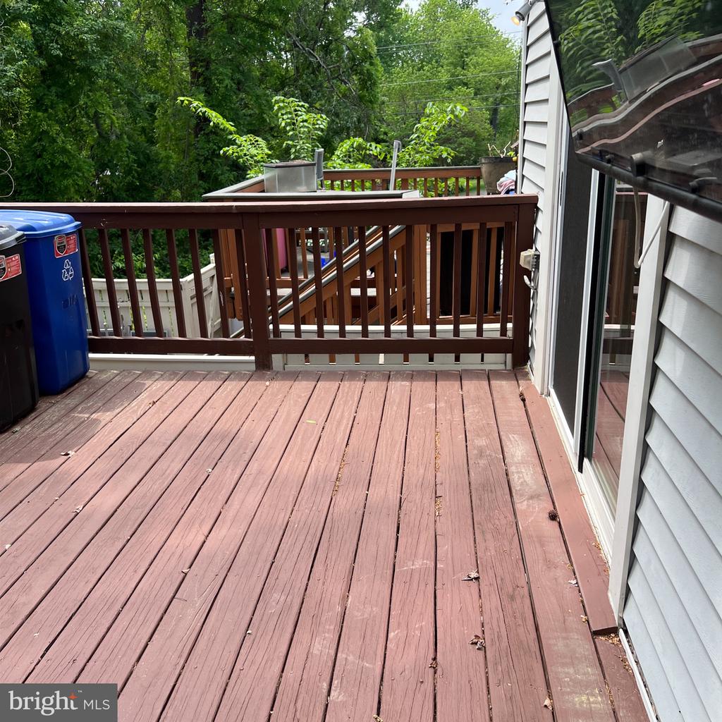 6215 COOL VALLEY COURT