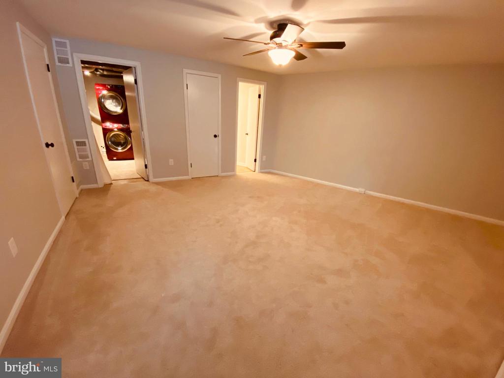 6215 COOL VALLEY COURT