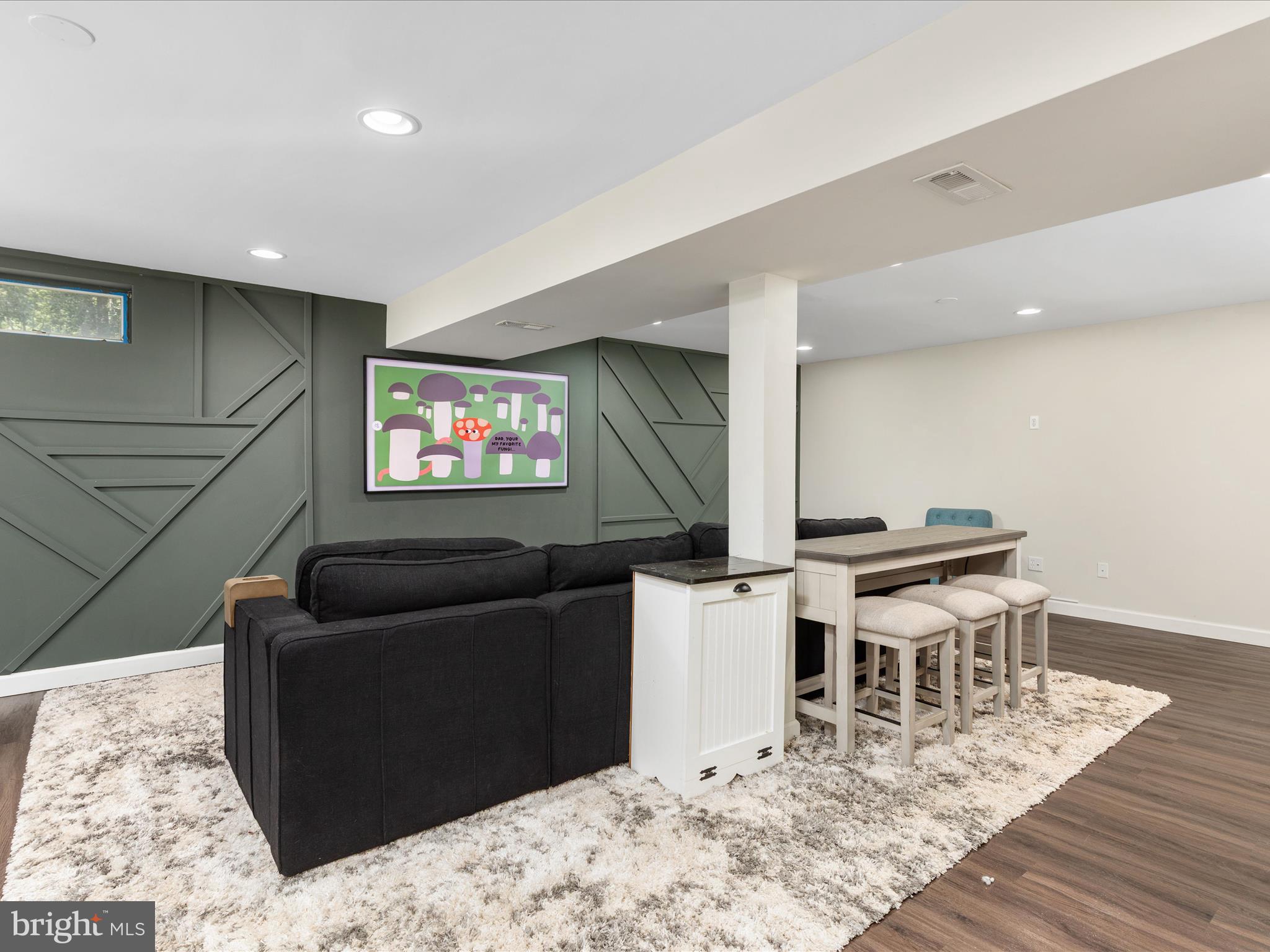 8490 MAGIC TREE COURT