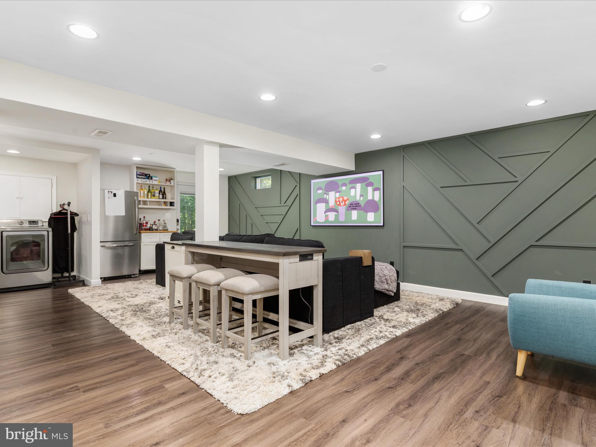8490 MAGIC TREE COURT