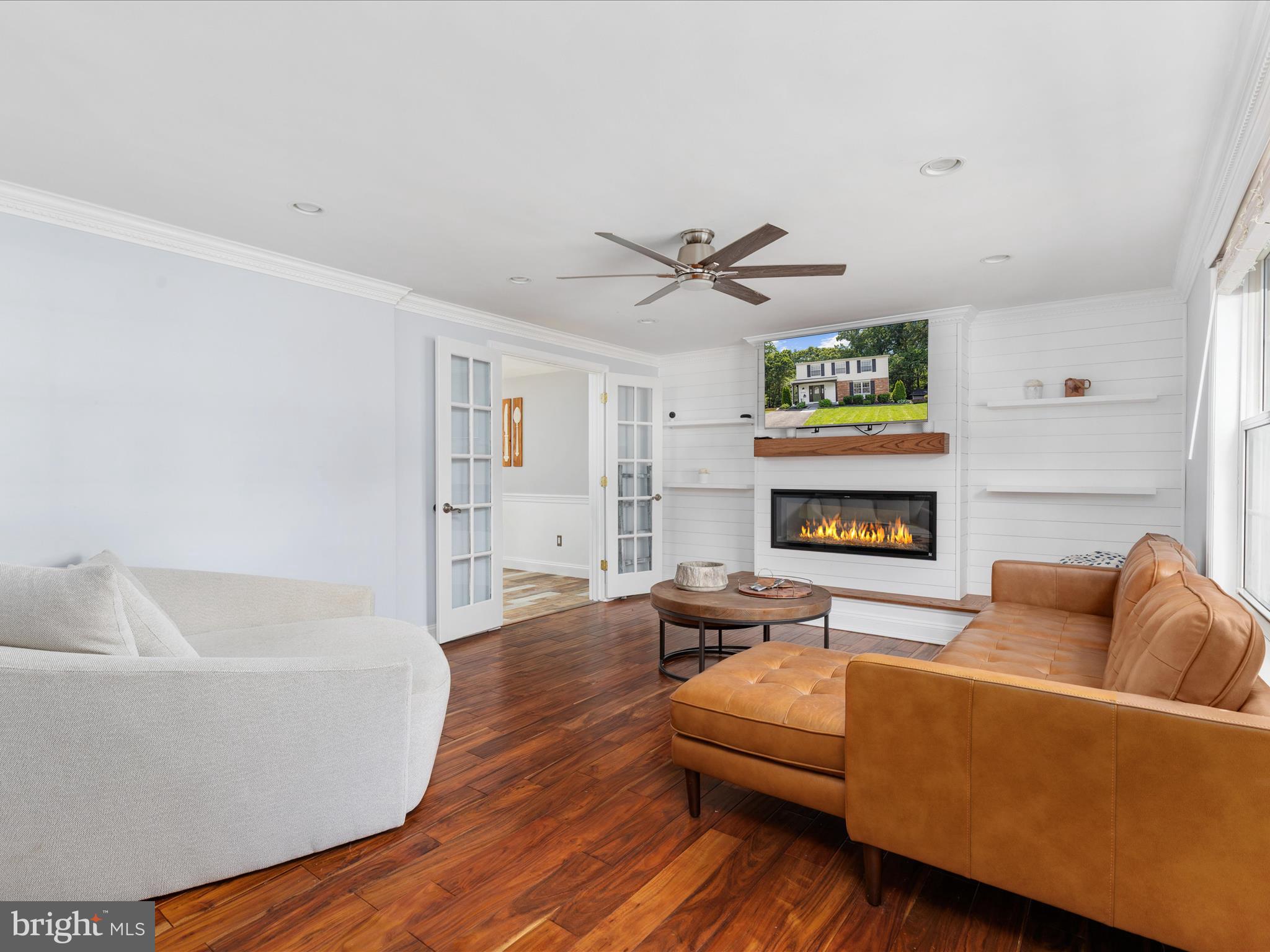 8490 MAGIC TREE COURT