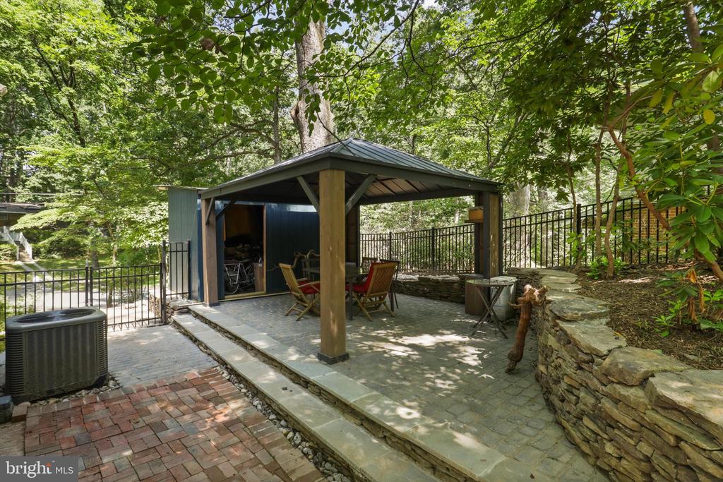 3411 STONEYBRAE DRIVE