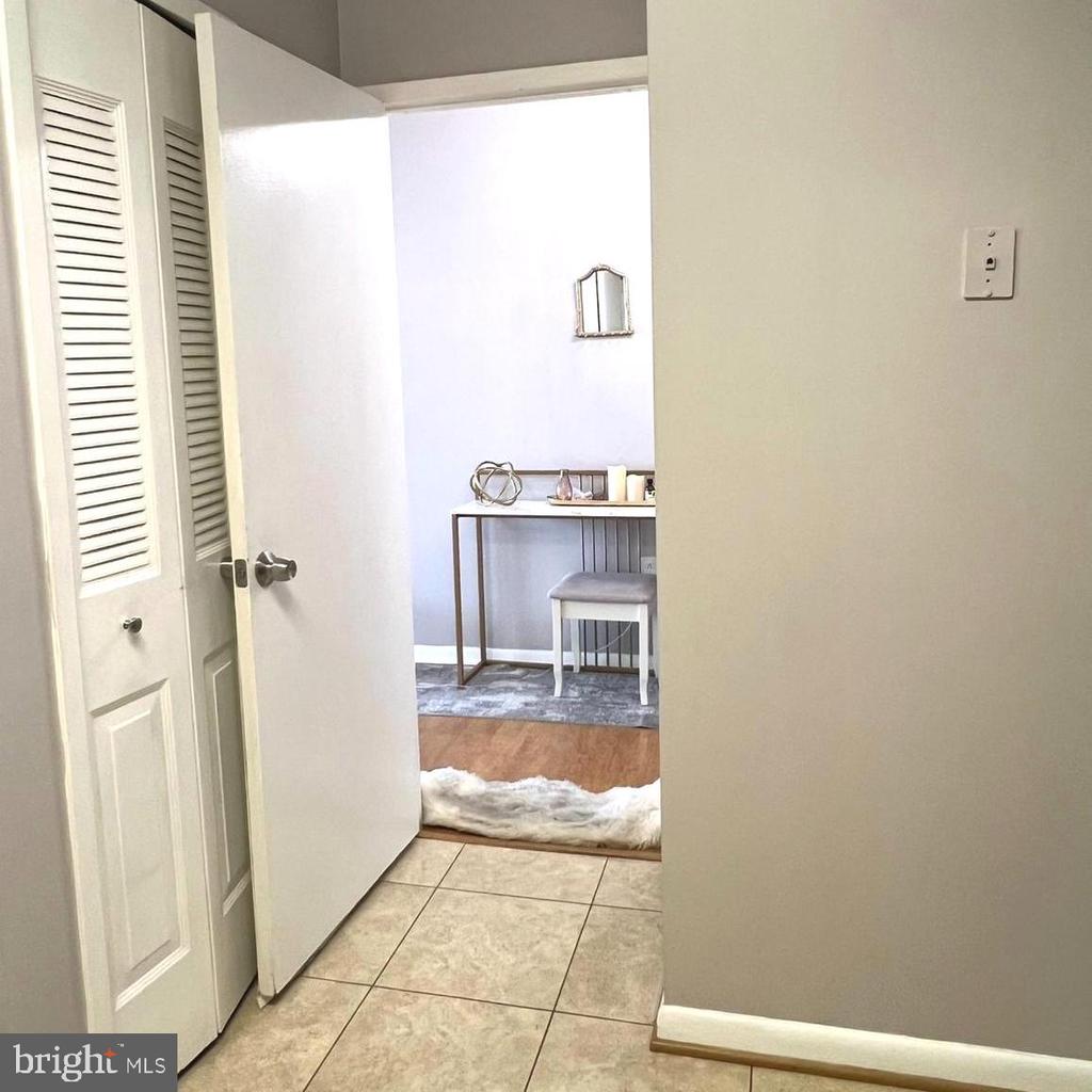 3705 S GEORGE MASON DRIVE 910S