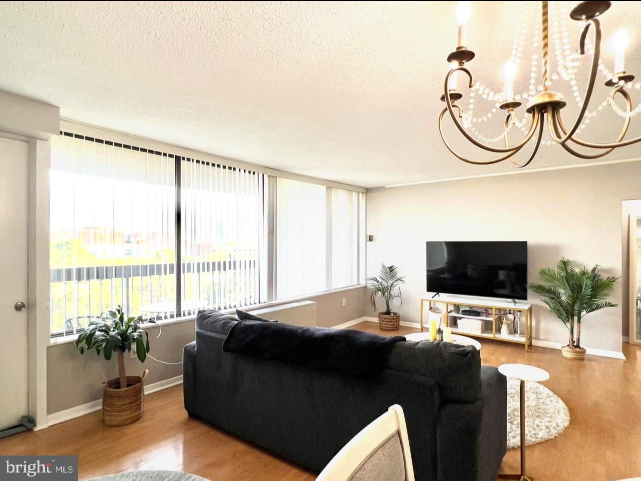 3705 S GEORGE MASON DRIVE 910S