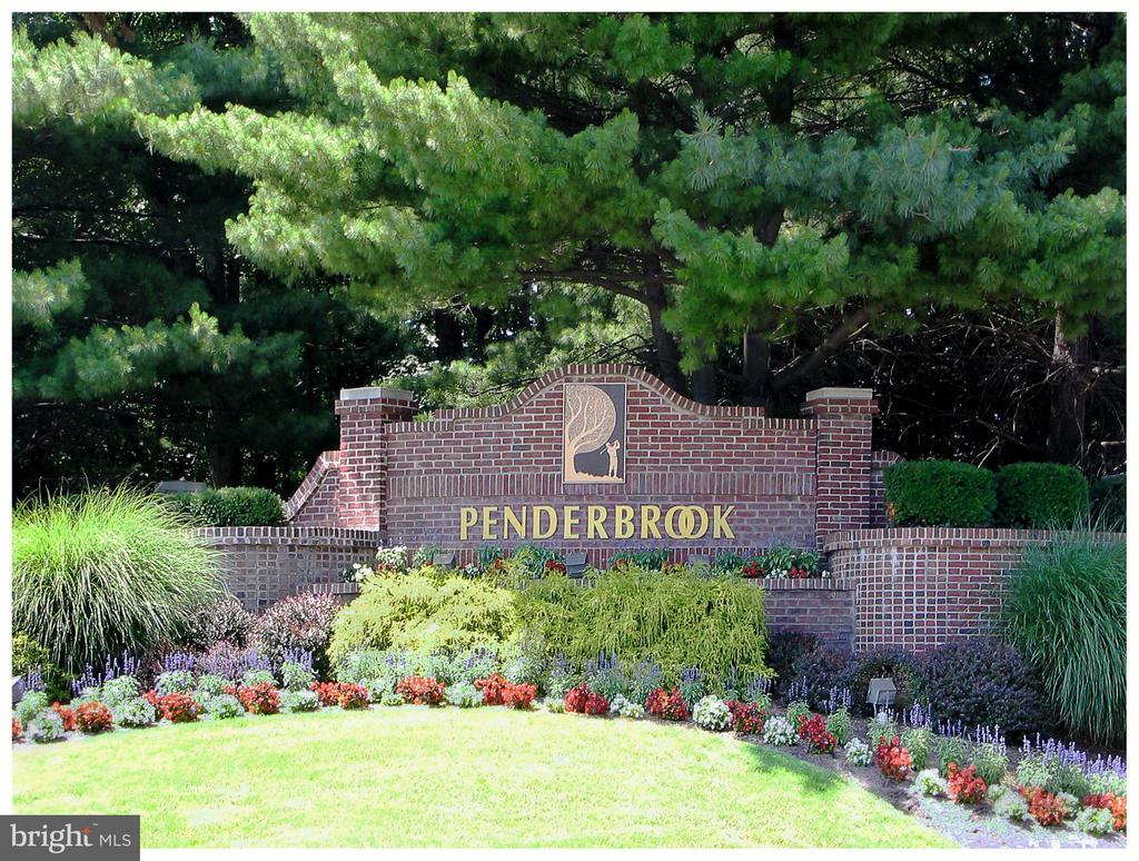 12104 GREENWOOD COURT 301