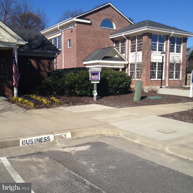 12104 GREENWOOD COURT 301