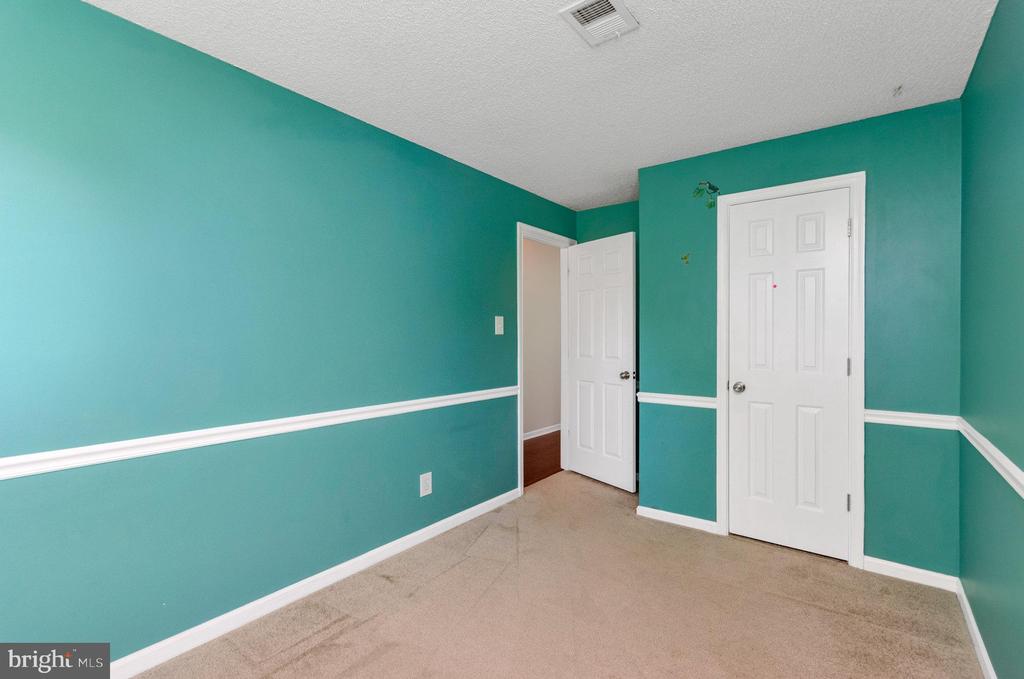 12104 GREENWOOD COURT 301