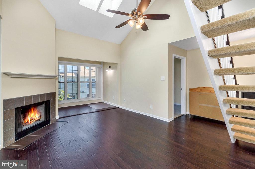 12104 GREENWOOD COURT 301