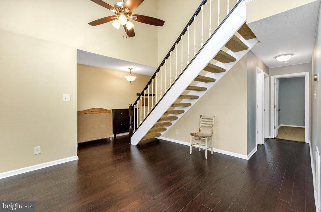 12104 GREENWOOD COURT 301
