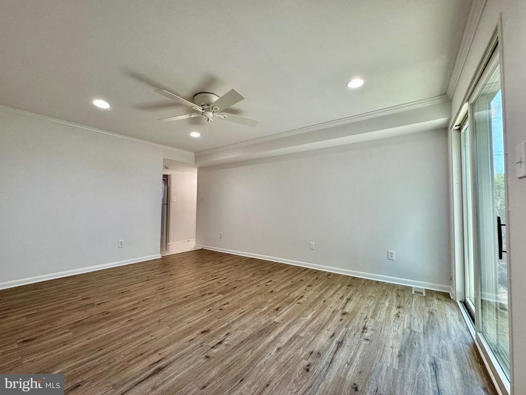 6435 RIVES COURT