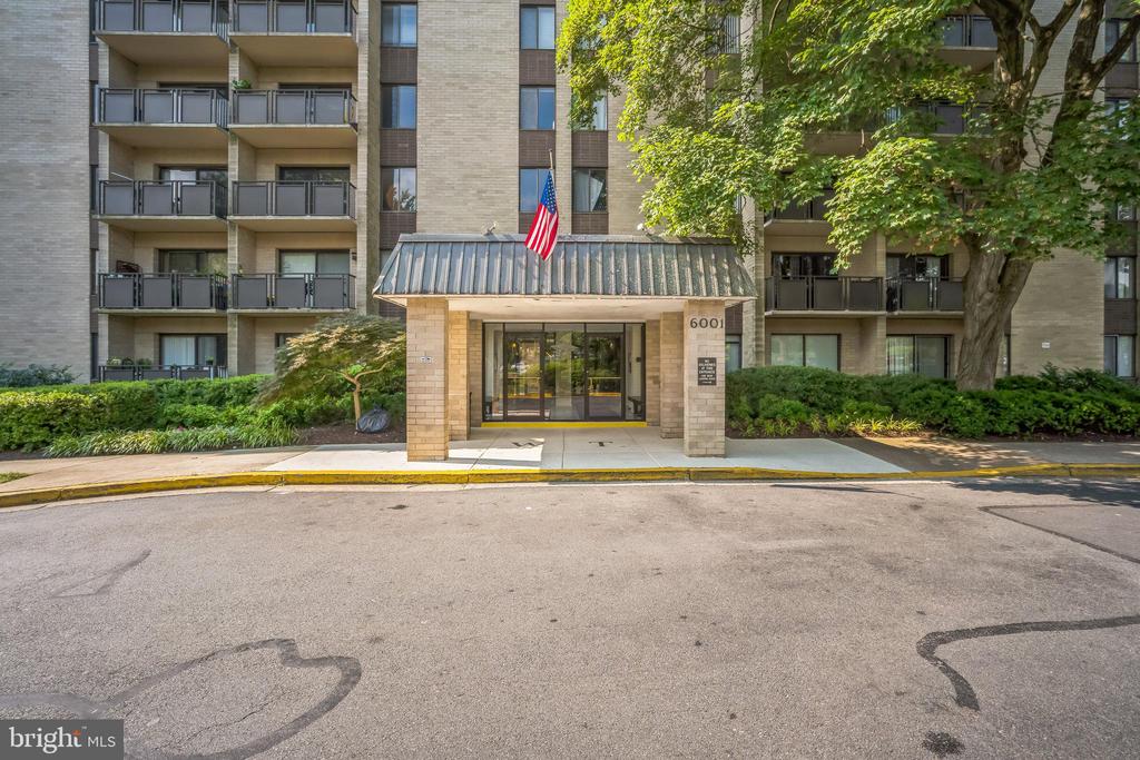 6001 ARLINGTON BOULEVARD 313
