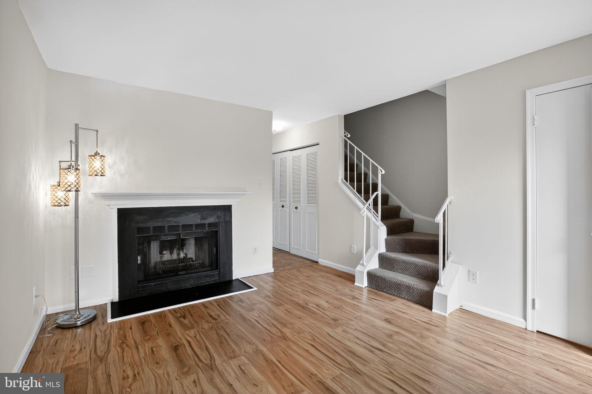 8530 SOUTHLAWN COURT