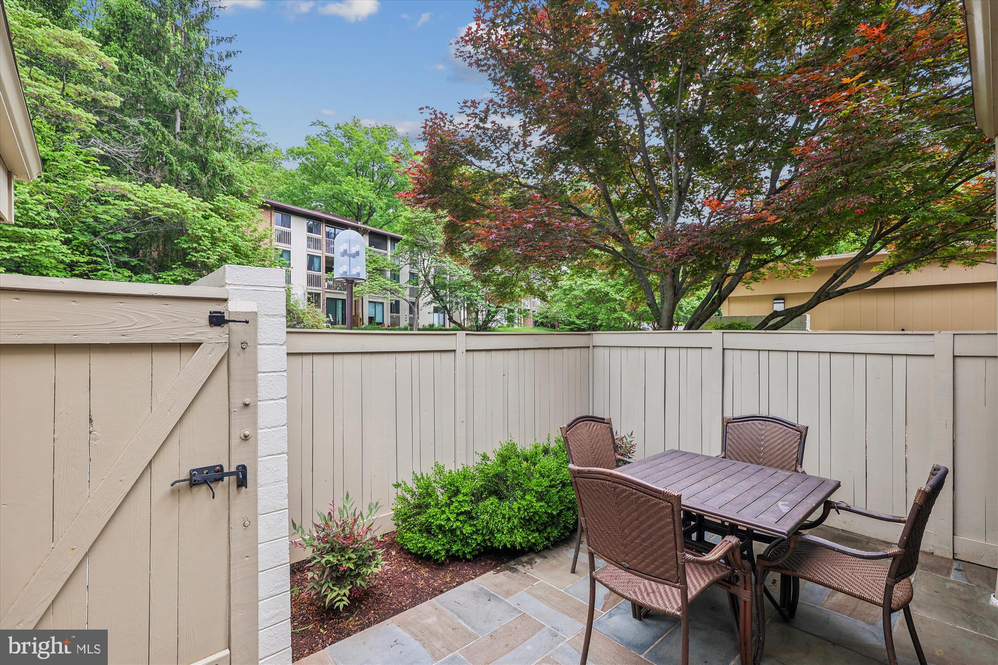 1626 WATERS EDGE LANE