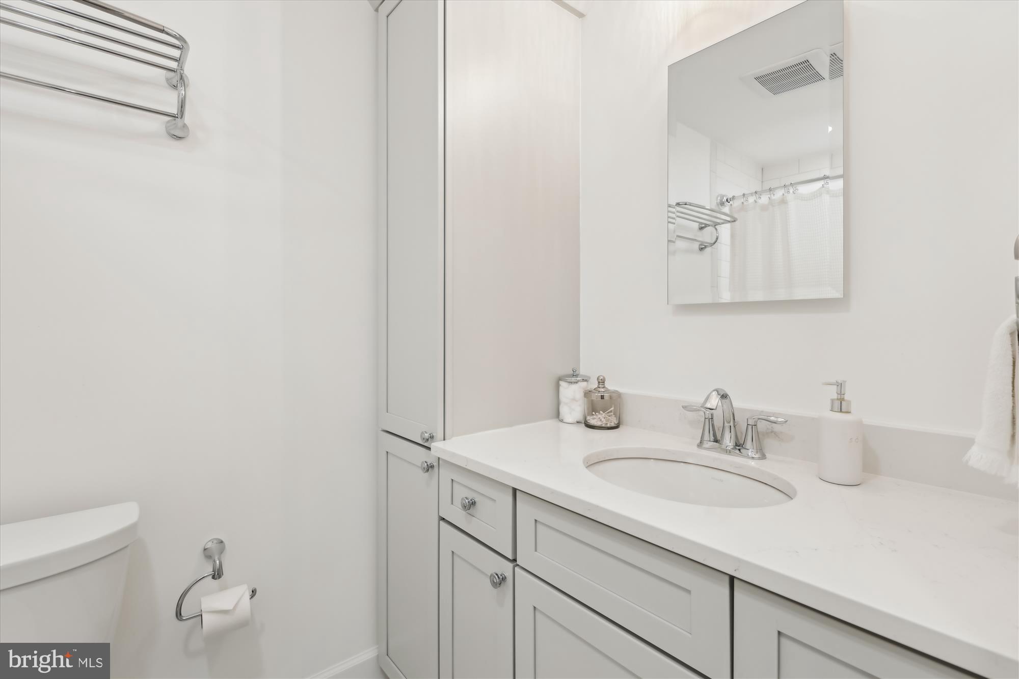 1626 WATERS EDGE LANE