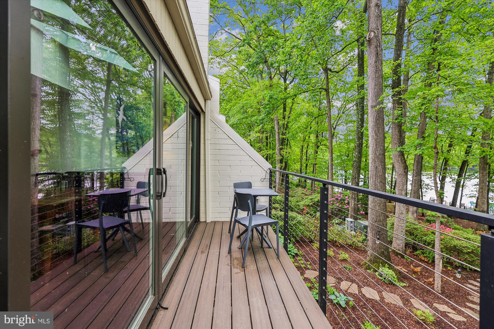 1626 WATERS EDGE LANE