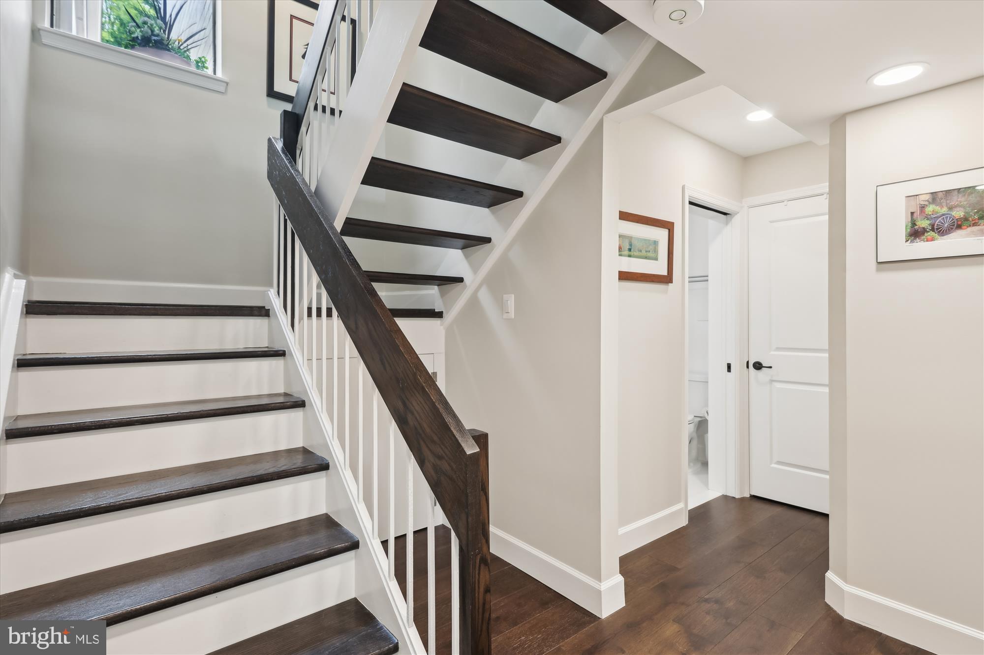 1626 WATERS EDGE LANE