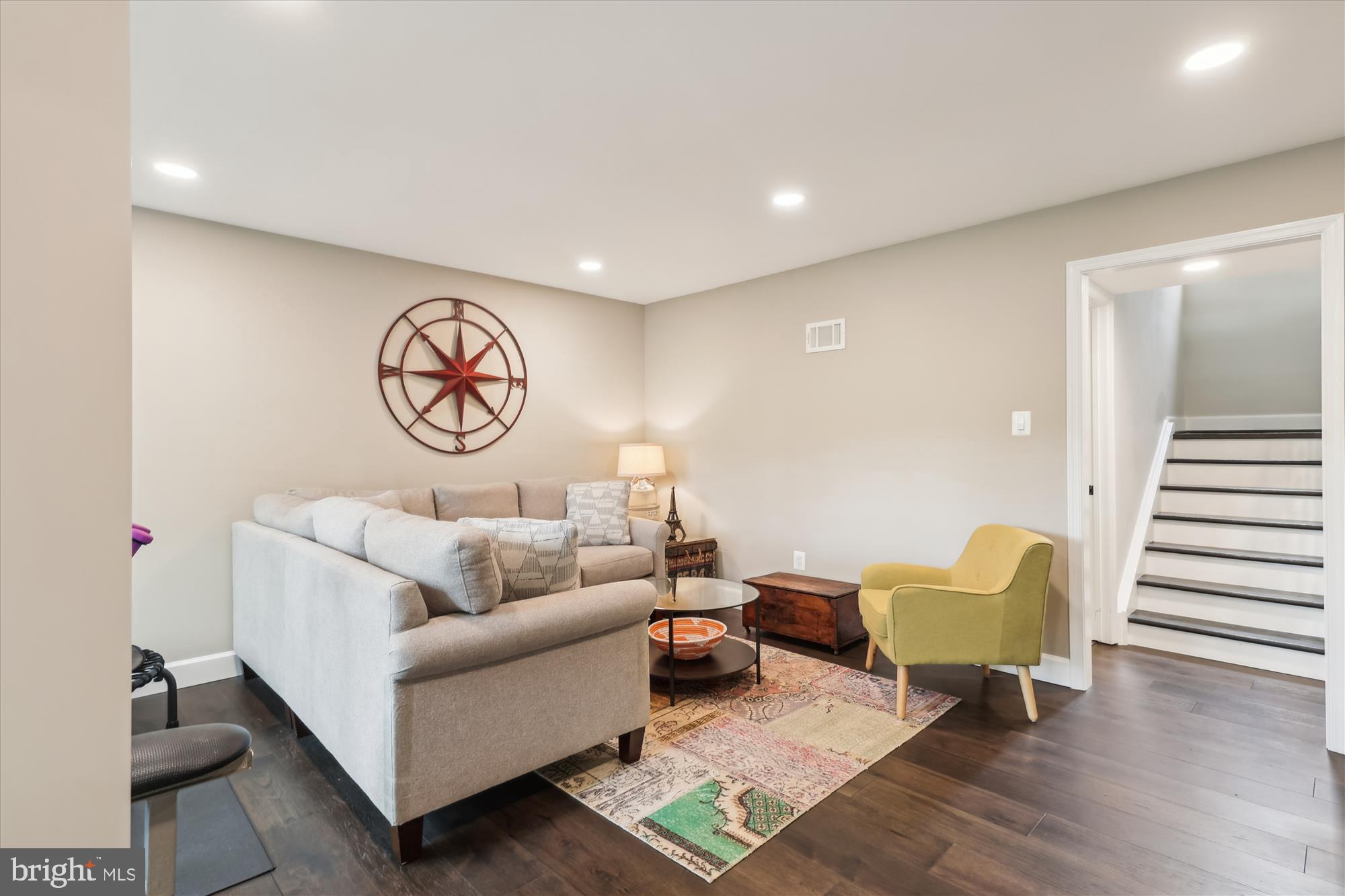 1626 WATERS EDGE LANE