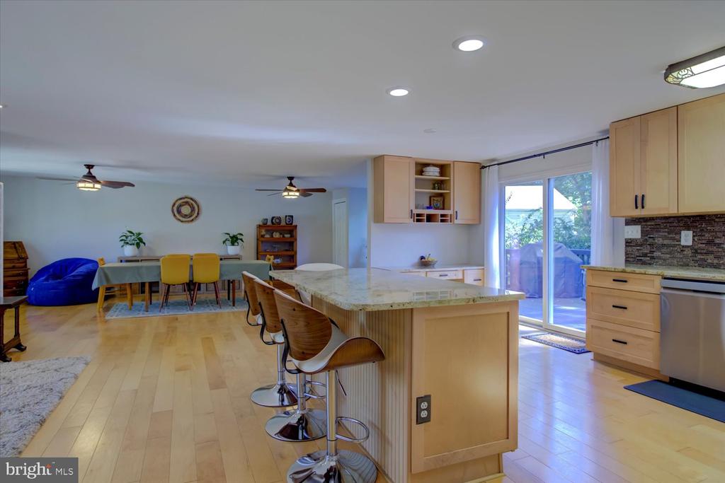 9744 WATER OAK DRIVE