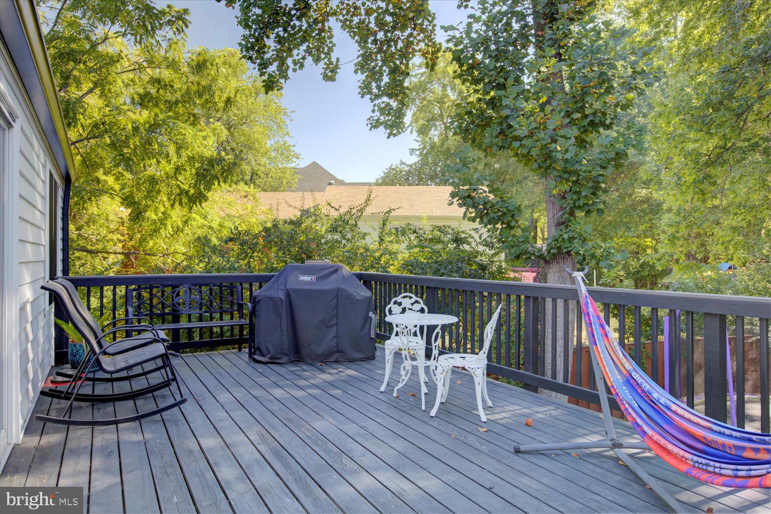 9744 WATER OAK DRIVE