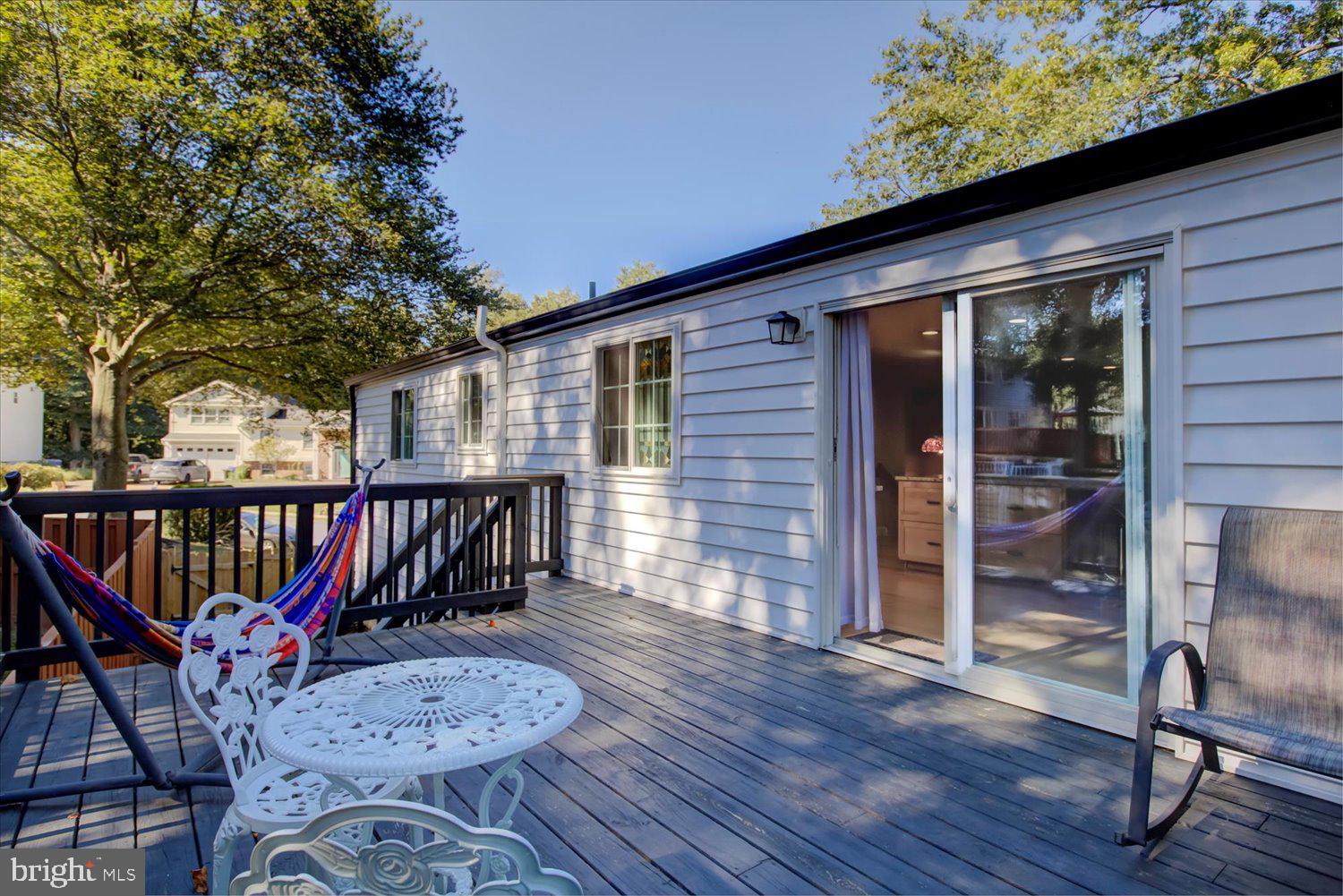 9744 WATER OAK DRIVE