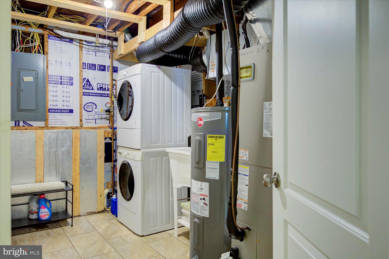 9744 WATER OAK DRIVE