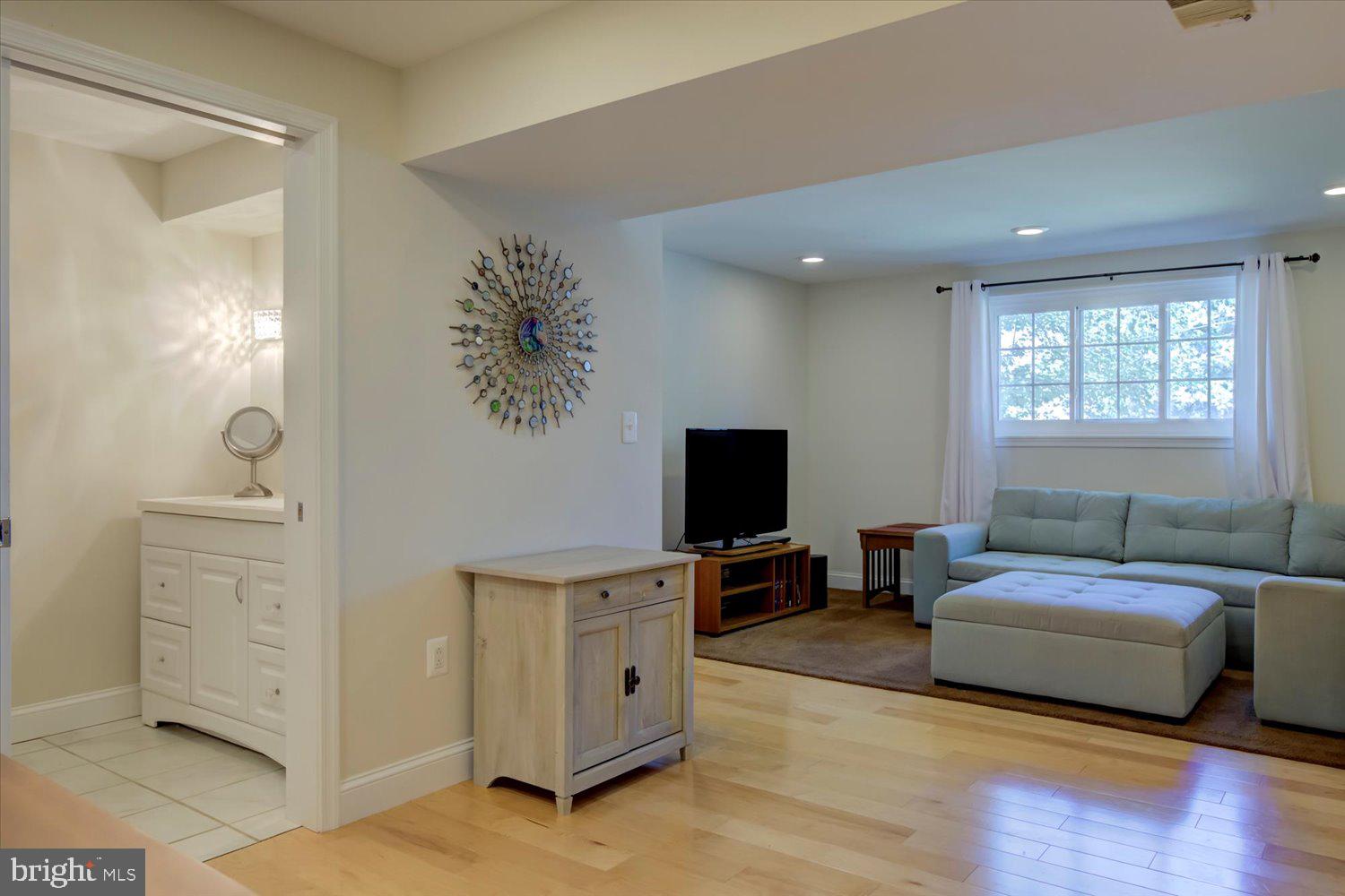 9744 WATER OAK DRIVE