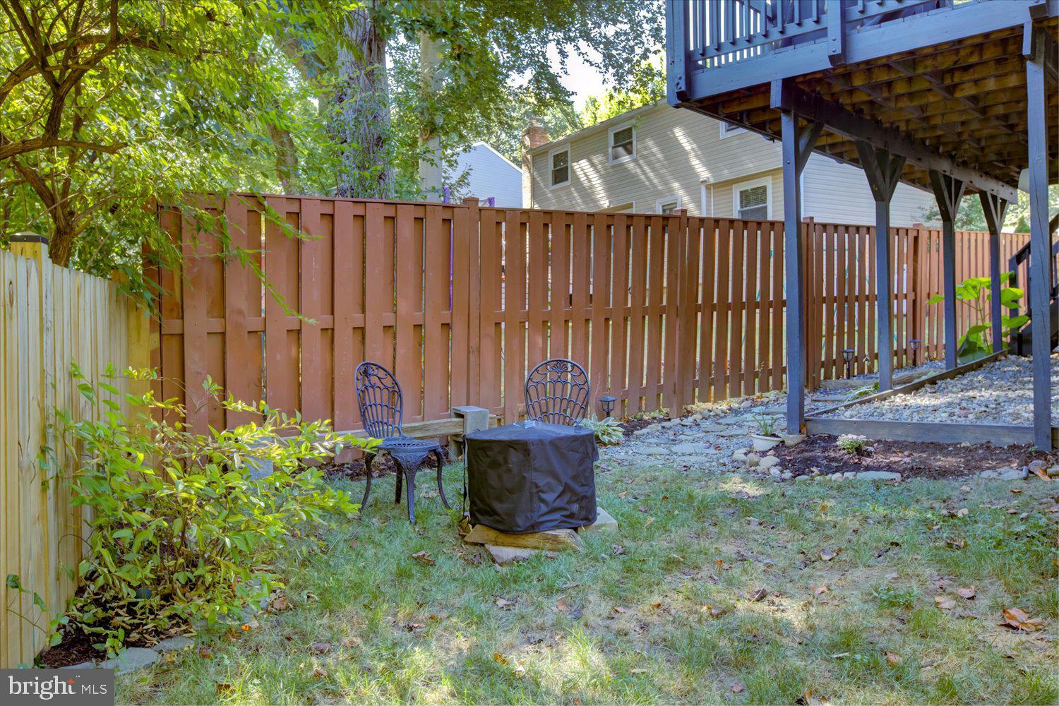 9744 WATER OAK DRIVE