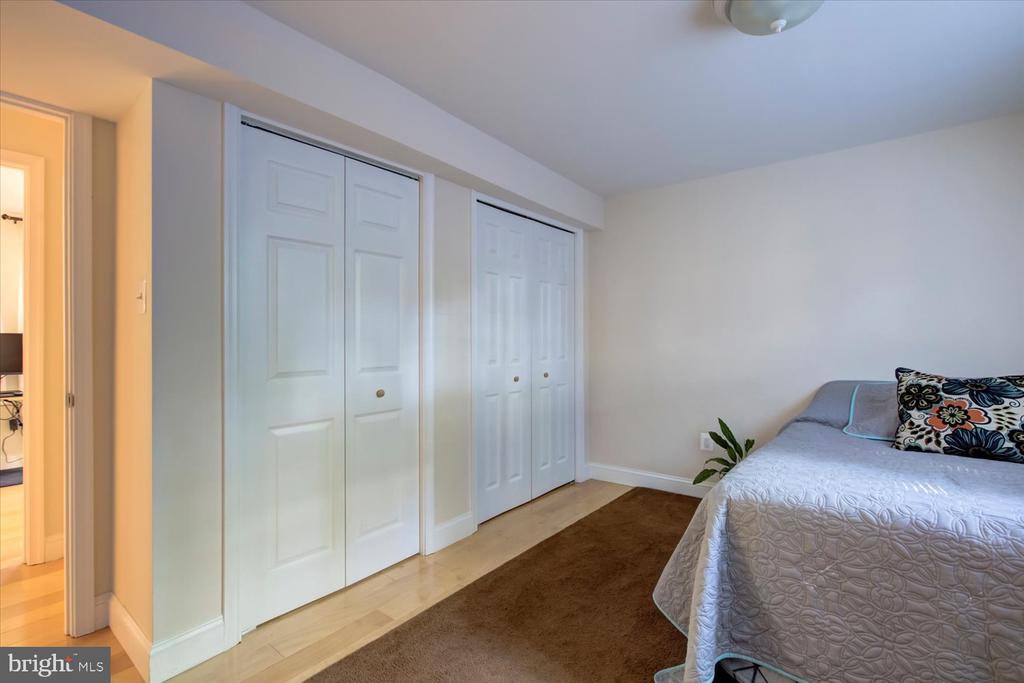 9744 WATER OAK DRIVE