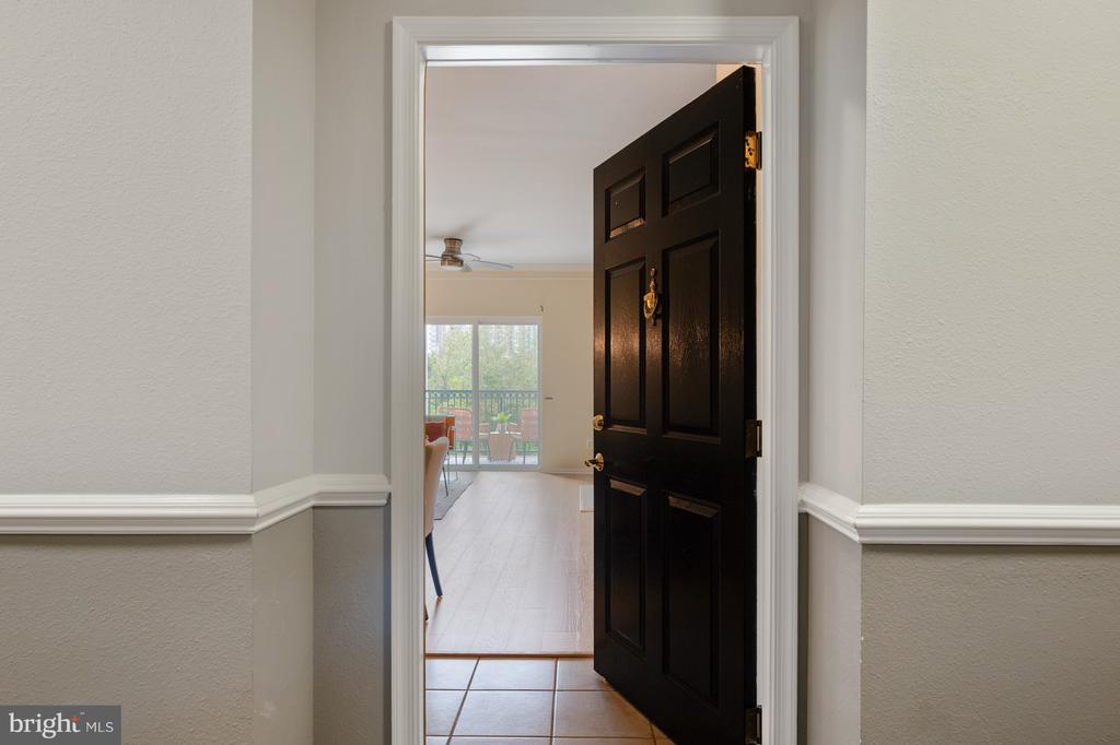 1591 SPRING GATE DRIVE 3210