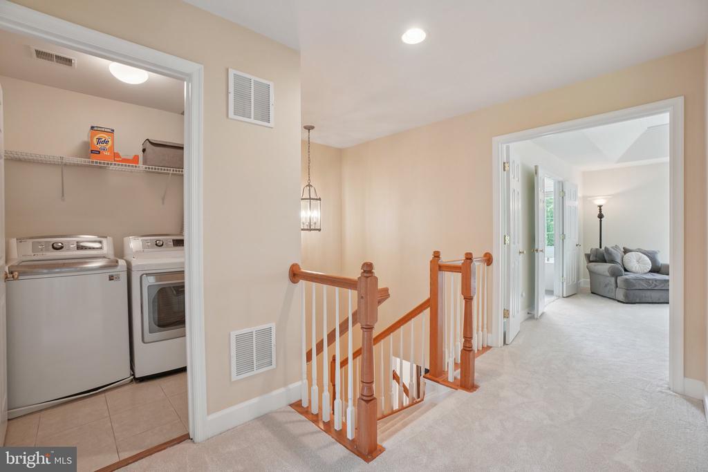 2402 HUNTINGTON PARK DRIVE