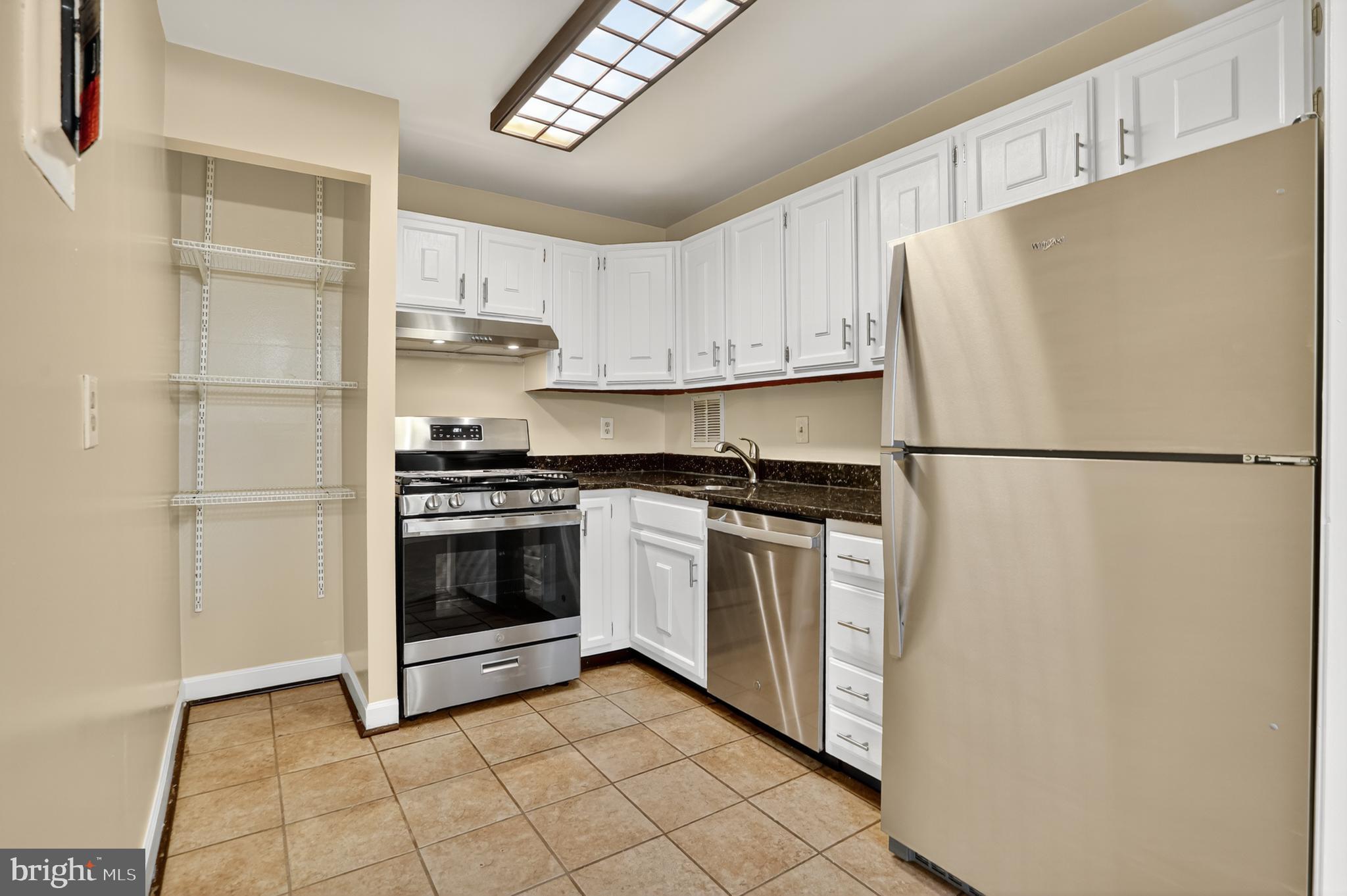 6147 LEESBURG PIKE 602