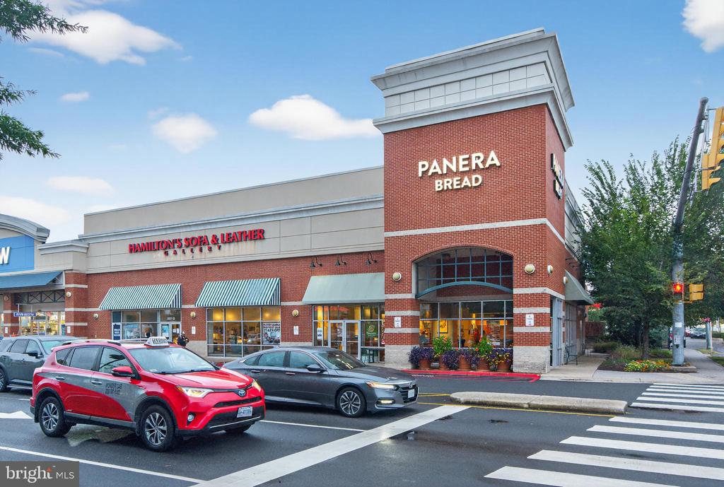 6147 LEESBURG PIKE 602