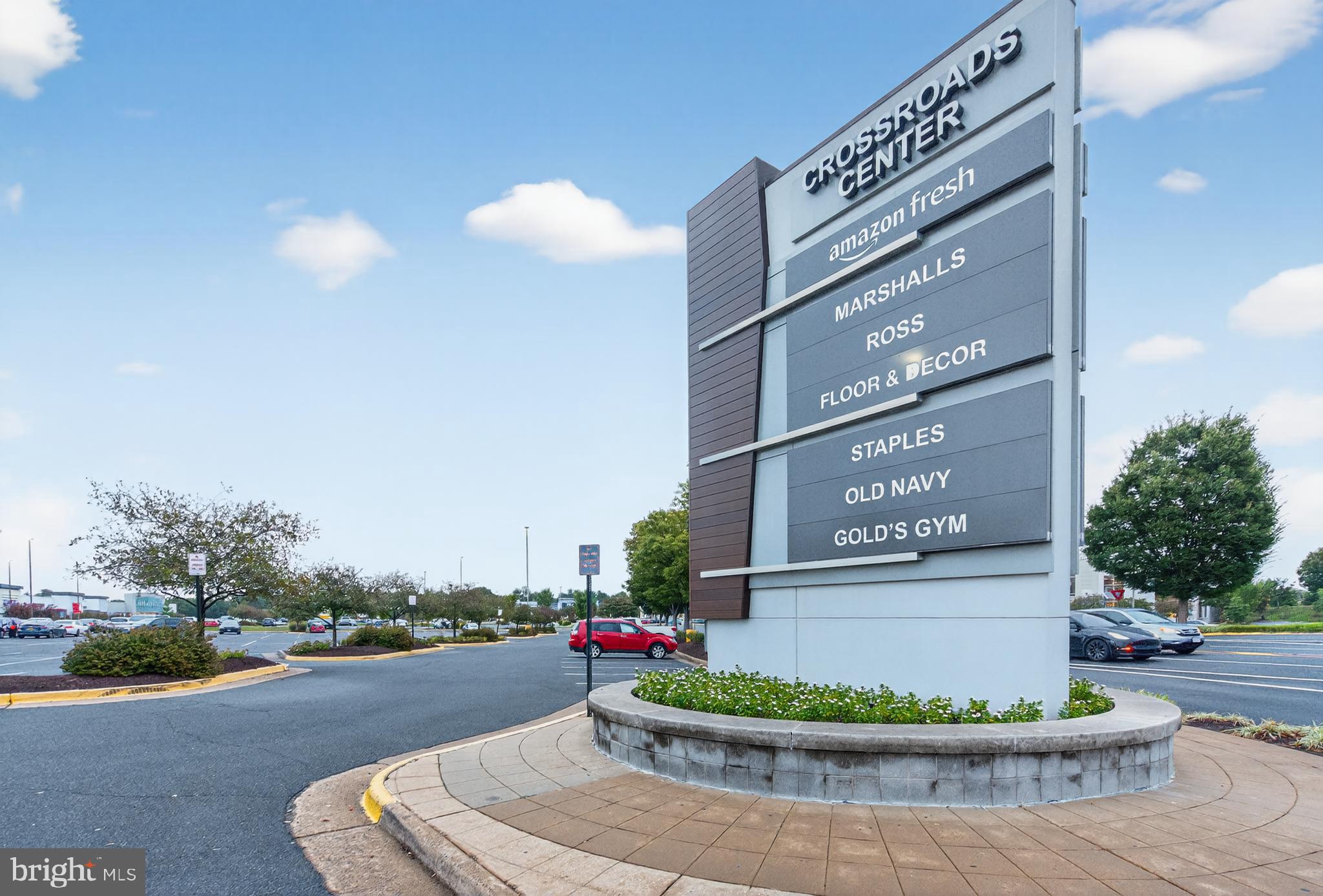 6147 LEESBURG PIKE 602